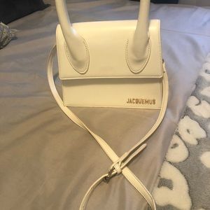 JACQUEMUS